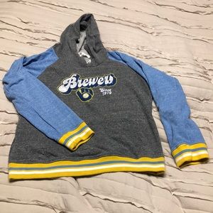5th and Ocean Milwaukee Brewers Retro Raglan Hoodie